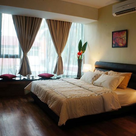 Gurney Luxe Inn George Town Buitenkant foto